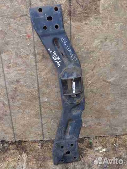 Подрамник Jeep Liberty 1 (KJ)