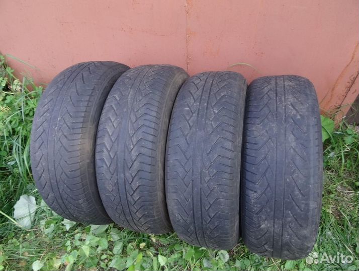 Yokohama Advan ST V802 235/65 R17