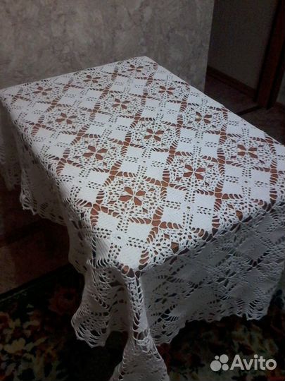 Скатерть ручной работы