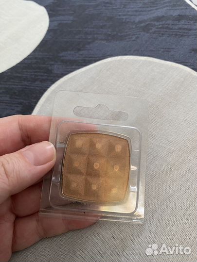 Бронзер/румяна/хайлайтер/тени Nyx оттенок pbst10