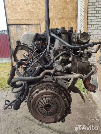 Двигатель Volkswagen Golf 4 (1997 - 2006) 2.0 azj