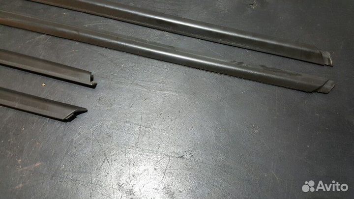 Накладка на порог Porsche Cayenne 957 M48.51 08