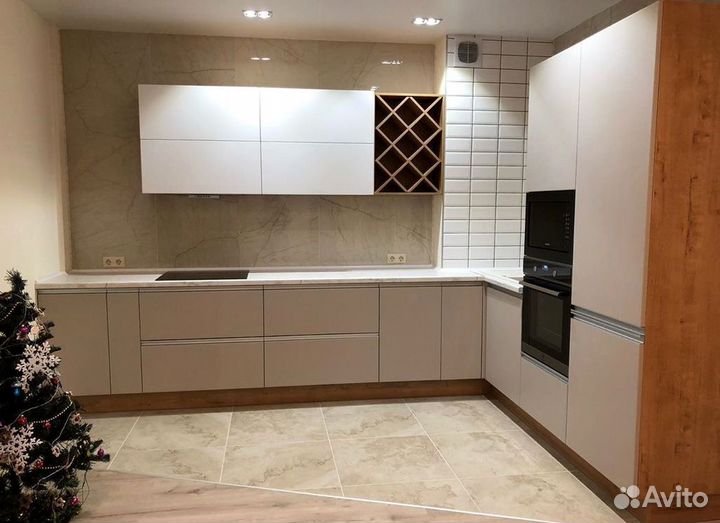 Уютная кухня на заказ в Ялте