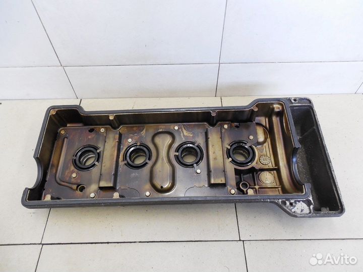 Крышка головки блока (клапанная) Carina E 1992-199