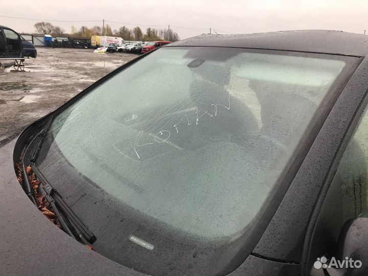 Запчасти на Volkswagen Golf 5