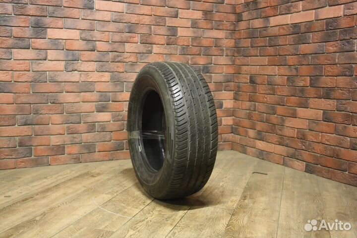 Michelin Pilot HX MXM 235/60 R16