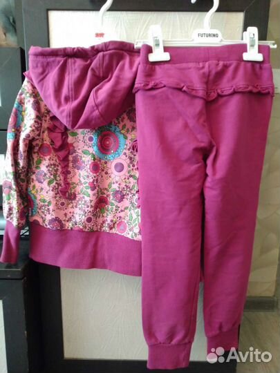 Спортивный костюм