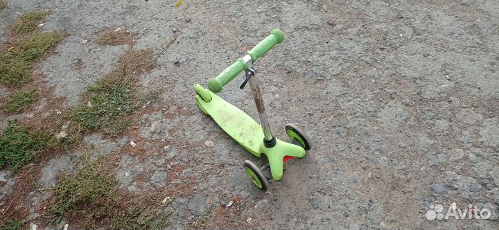 Самокат детский трехколесный