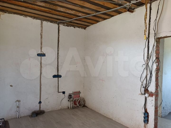 Дом 203 м² на участке 10 сот.