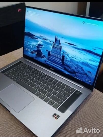 Huawei matebook d16