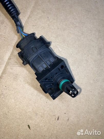 Датчик давления турбины Volvo S60 FS90 31303975