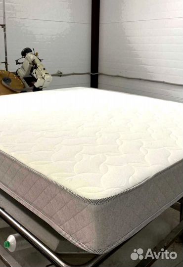 Матрас средней жесткости пружинный
