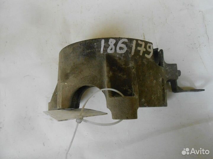 Кронштейн генератора (Porsche Cayenne)