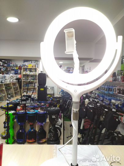 Кольцевая лампа Ring