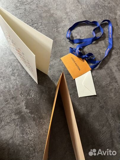 Louis Vuitton оригинал открытка