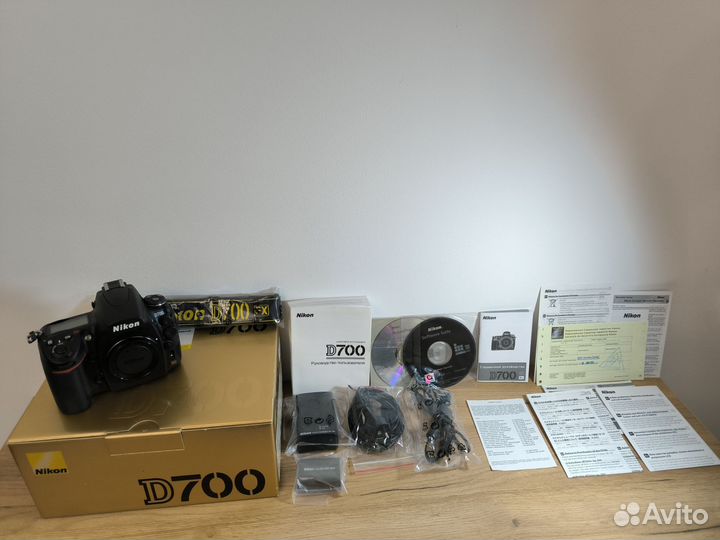 Nikon D700 body (пробег 1тыс) Как новая