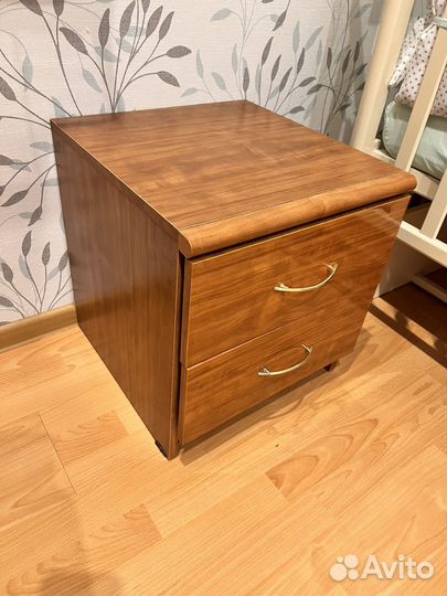 Тумба прикроватная 2 шт бу