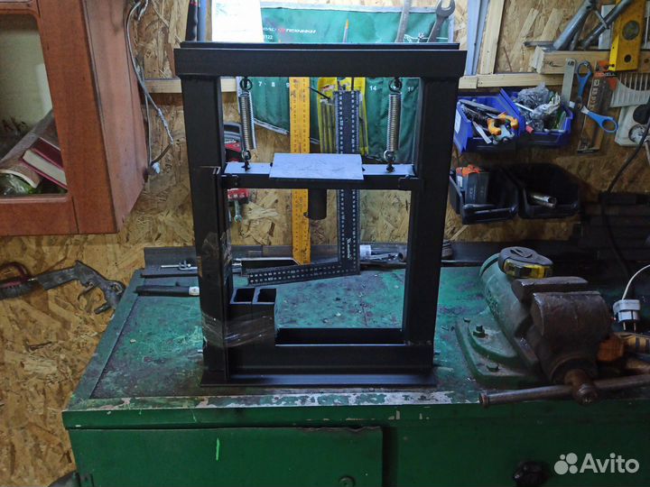 Пресс для гаража гидравлический