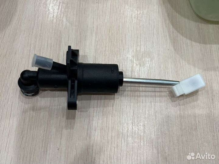 Главный цилиндр сцепления VAG, 1J1 721 388 A