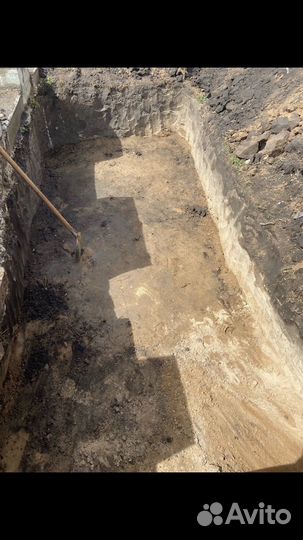 Ручная копка земли траншеи/ямы