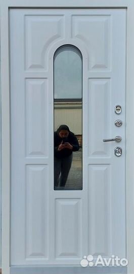 Дверь входная металлическая Альба белая