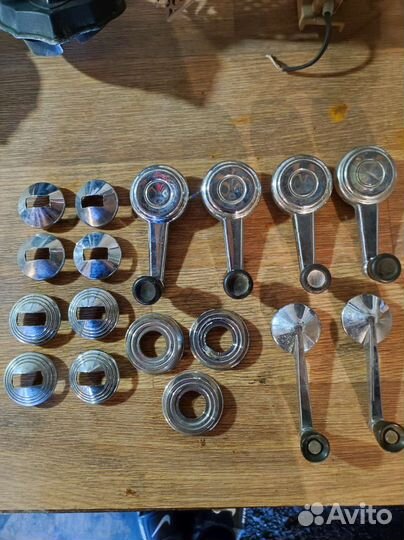 Дверные ручки стеклоподъёмника