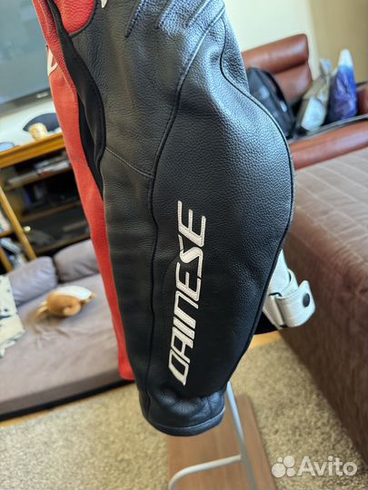 Кожаная куртка dainese racing 3 leather jacket