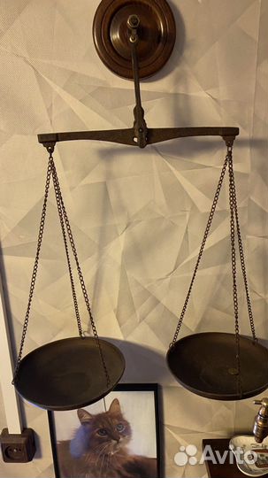 Весы. Интерьер