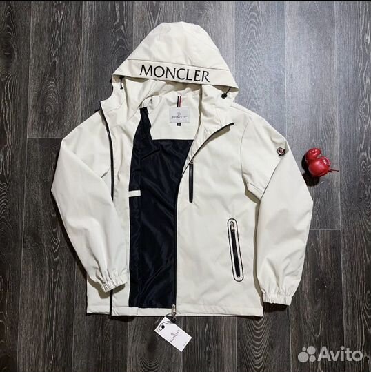 Ветровка Moncler