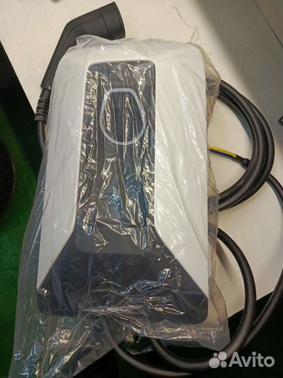 Зарядное устройство zeekr 001