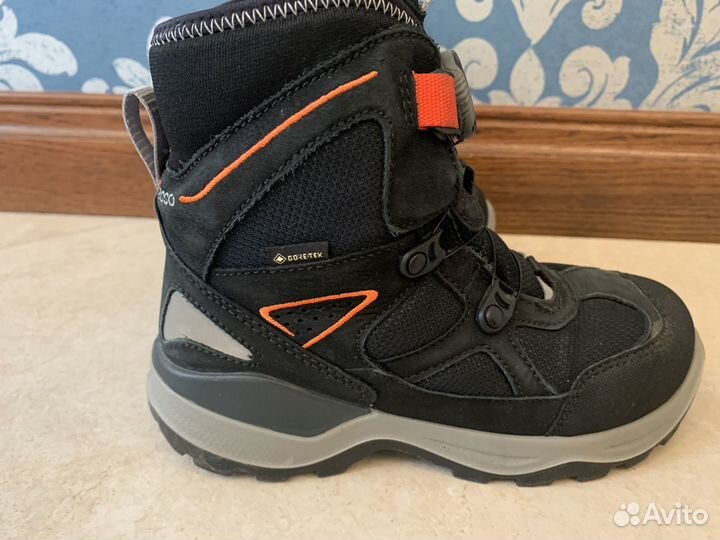Зимние ботинки ecco Gortex на мальчика, размер 32