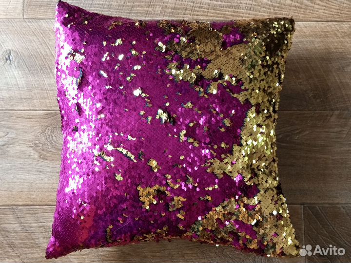 Подушка красивая