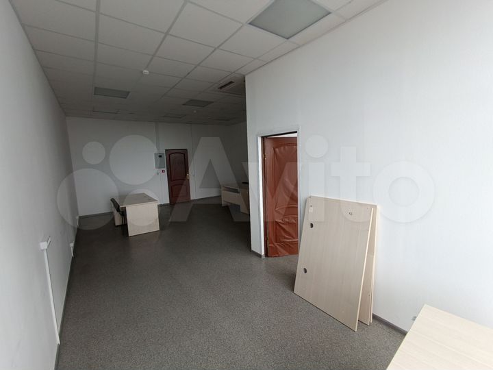 Офис из 2 кабинетов ул. Родионова, 52 м²