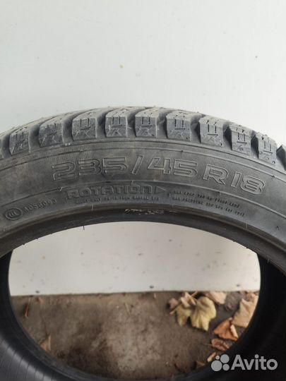 Nokian Tyres Hakkapeliitta 10p 235/45 R18 98T