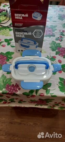 Контейнер с подогревом для еды
