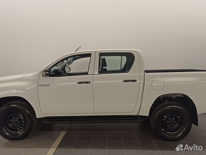 Toyota Hilux 2.4 МТ, 2023, 25 км