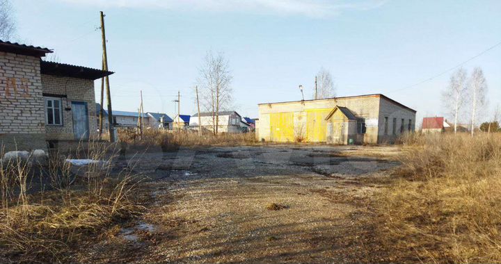 Гараж, > 30 м²