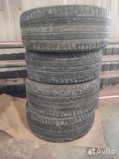 Sailun Atrezzo 4 Seasons 235/45 R18