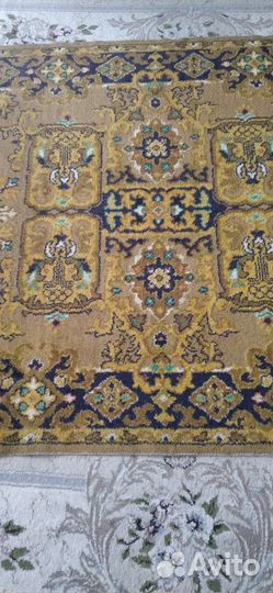 Ковер,циновка,дорожка