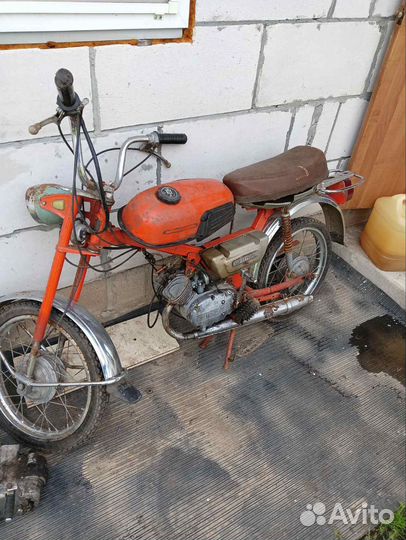 Мопед Рига 2шт. Много запчастей