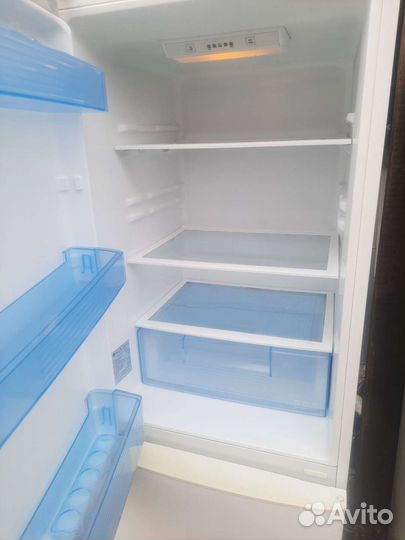 Холодильник бу большой