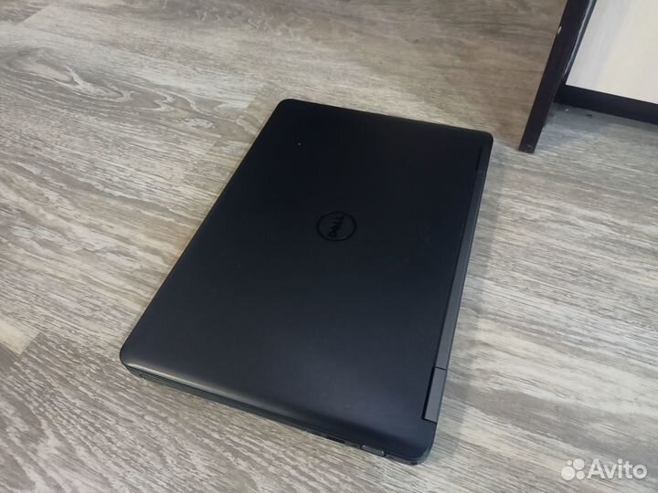 Dell latitude Intel i5/SSD