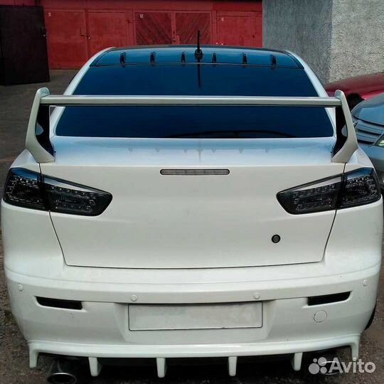 Козырек 6 зубьев Лансер 10 2007-2015