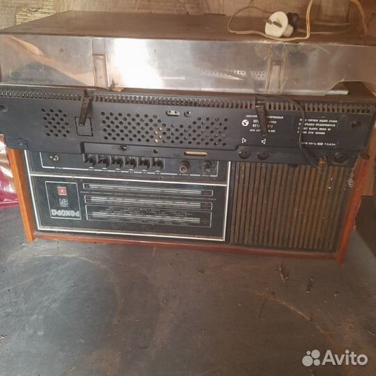 Проигрыватель СССР