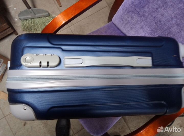 Чемодан на колесах