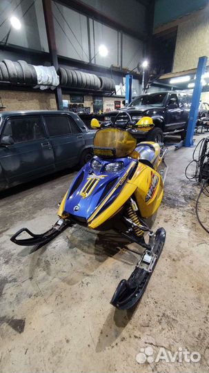 Brp ski doo mxz 800 renegade