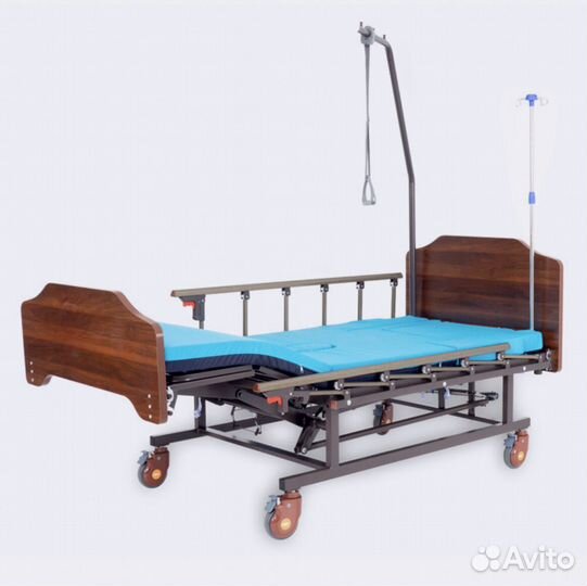 Медицинская кровать для инвалидов