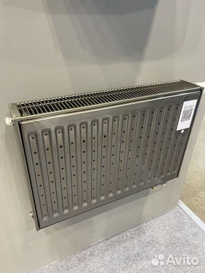 Радиатор панельный новый