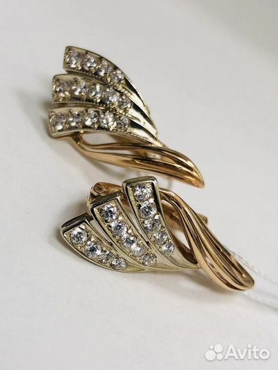 Золотые серьги