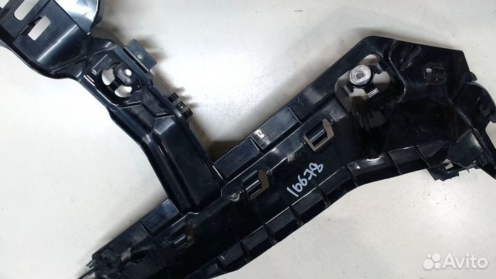 Кронштейн бампера BMW X2 (F39) 2017, 2018